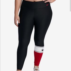 Nike Power Plus Size DriFit Colorblocked Leggings
